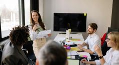 Clock Time Versus Event Time: How Do They Affect a Person’s Scheduling Style?