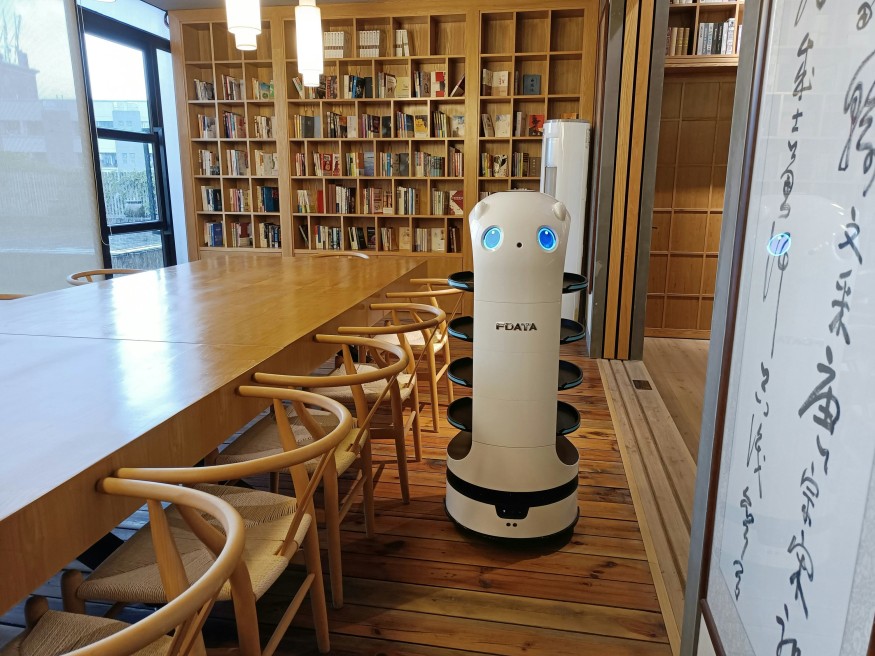 Delivery Service Robot
