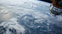 European Telco, Space Firms Team Up to Challenge SpaceX's Starlink with Bid for Satellite Constellation