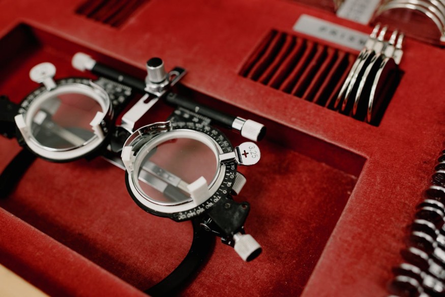 Key Technologies Behind Optical Glass Processing Equipment