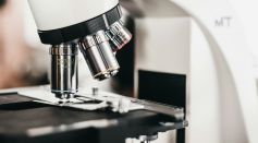 Microscope