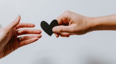 Relationship Specialist Maryanne Comaroto Offers Insight into Open Relationships