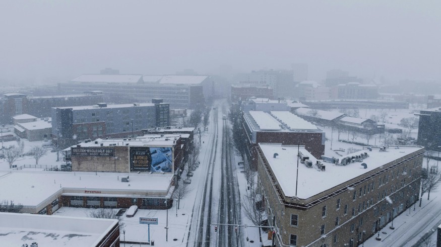Snowy Urban Aerial View of Chattanooga Winter